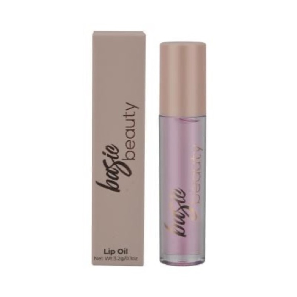 BASIC BEAUTY
Summer Lip Oil
Summer